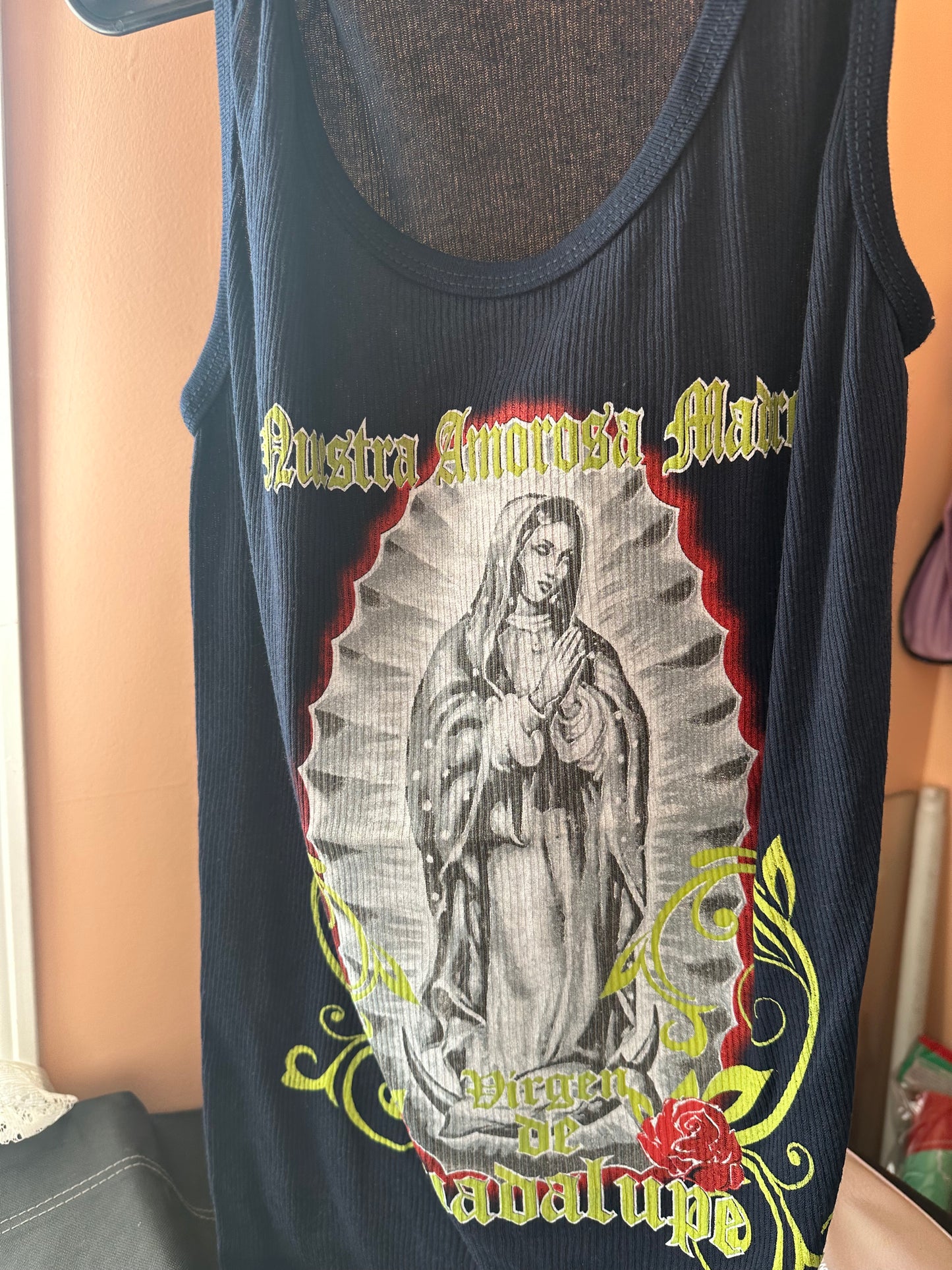 Nuestra hermosa madre tank top