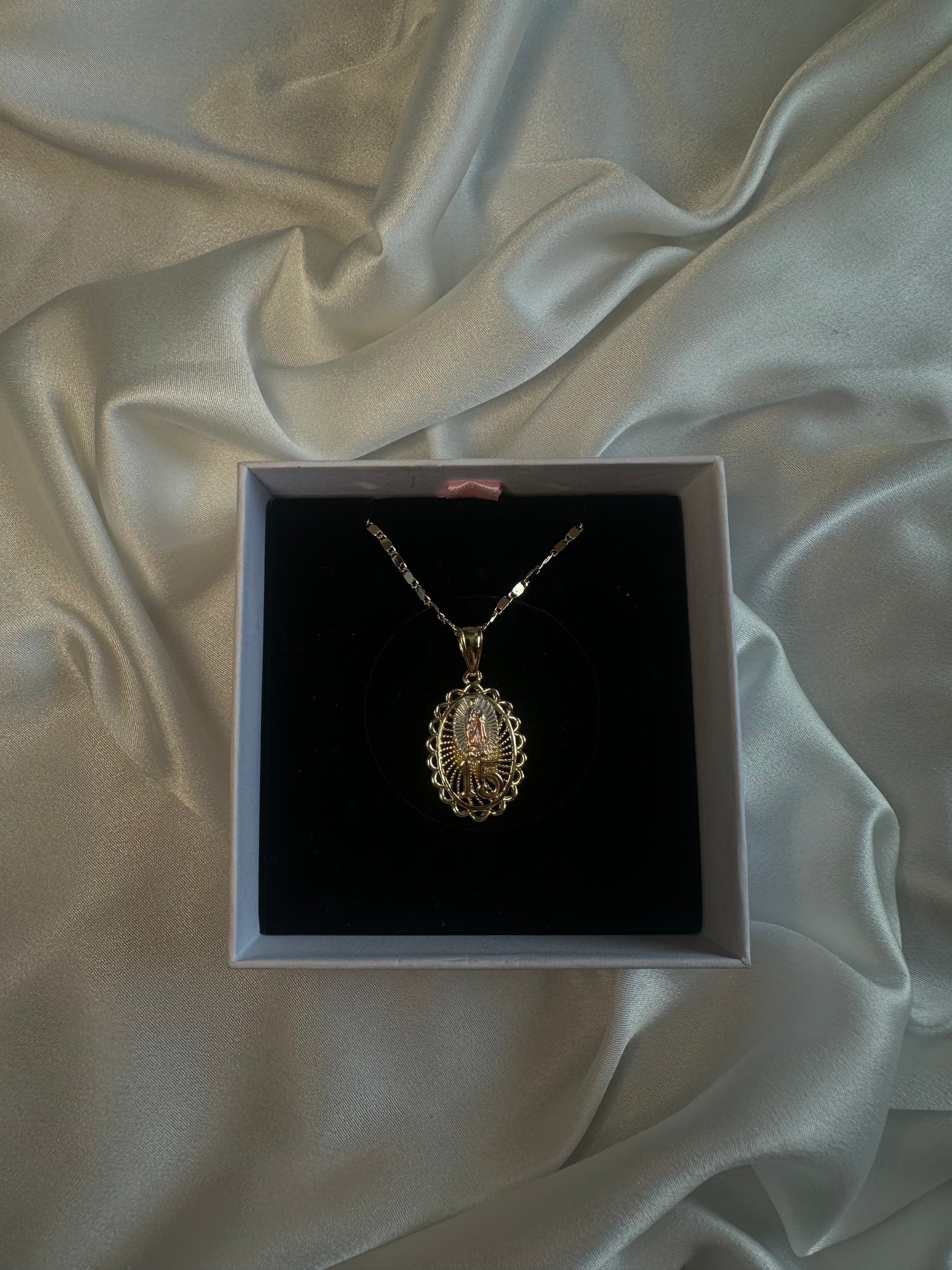 15s Virgin de Guadalupe