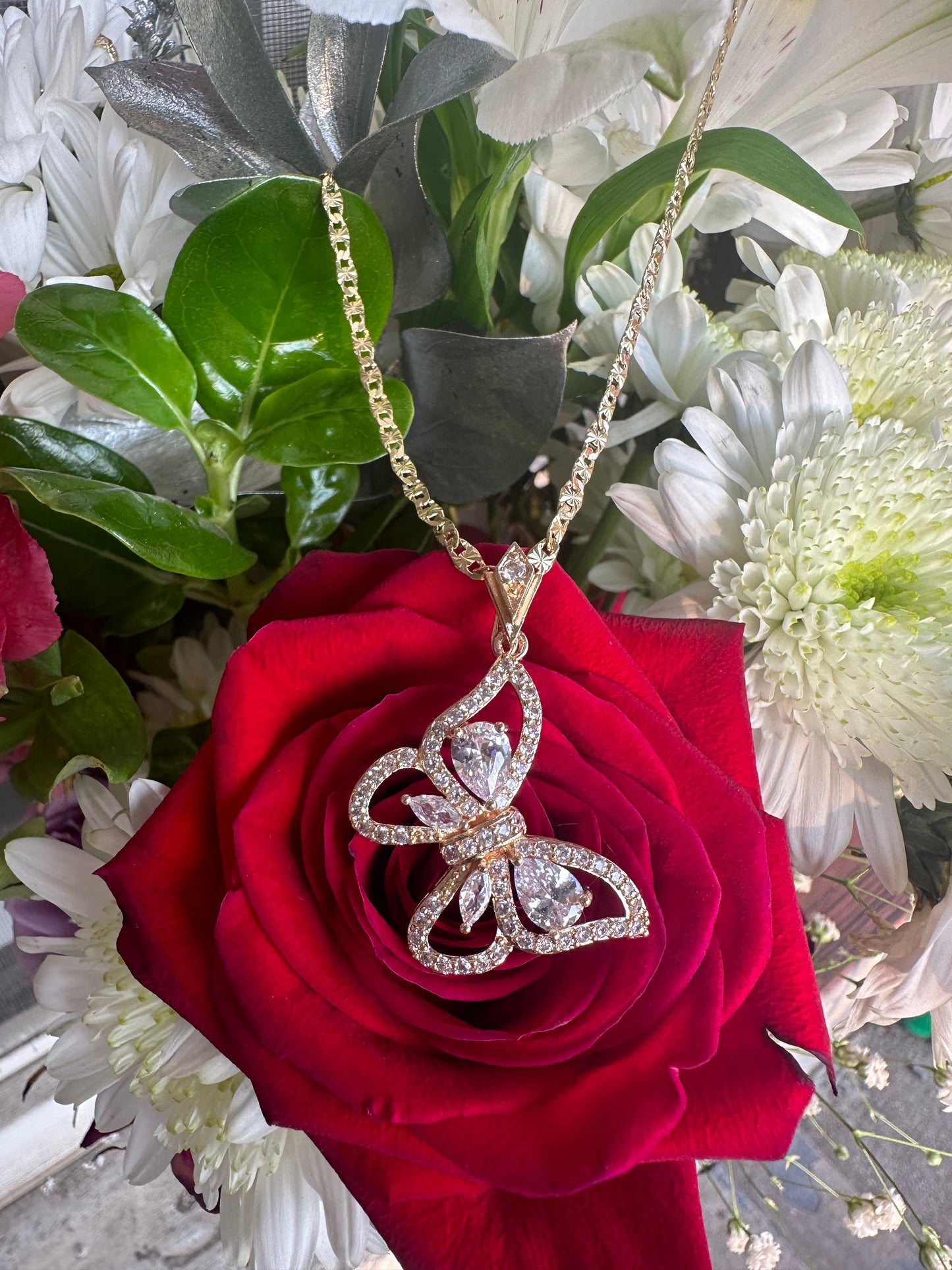 Lily butterfly necklace