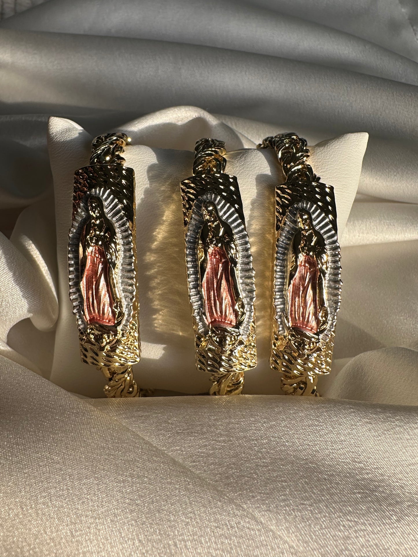 Guadalupe Esclava Bracelet